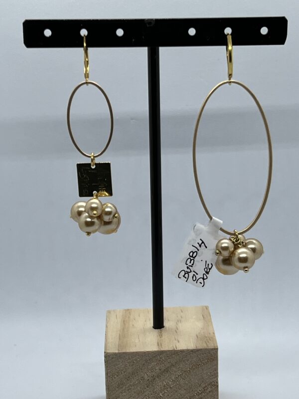 Ariane lespire - Boucles d'oreille asymetriques ovale perles creme doré