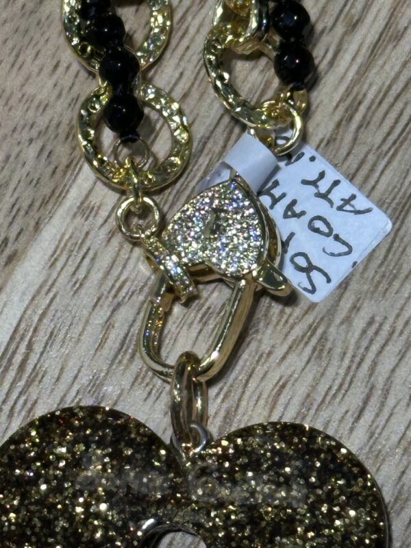 Sophie Goetsch - Collier gros maillons coeur central - collection Attache-moi – Image 4