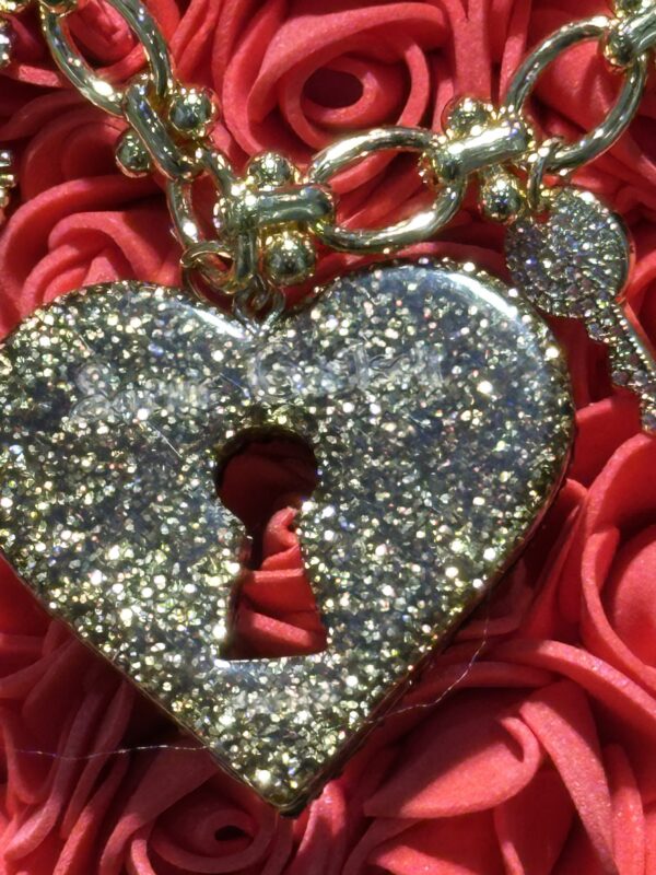 Sophie Goetsch - Collier coeur noir - collection attache-moi – Image 9
